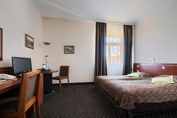 Фото номера Двухместный номер с 1 кроватью или 2 отдельными кроватями Отель Hotel Sitarska г. Билгорай 5