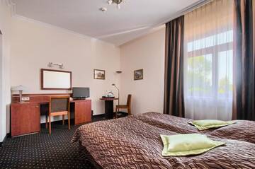 Фото номера Двухместный номер с 1 кроватью или 2 отдельными кроватями Отель Hotel Sitarska г. Билгорай 6